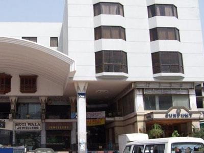 Hotel Sunfort Lahore